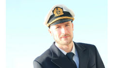Stille Seebestattung mit Kapitän Norman Ludwig